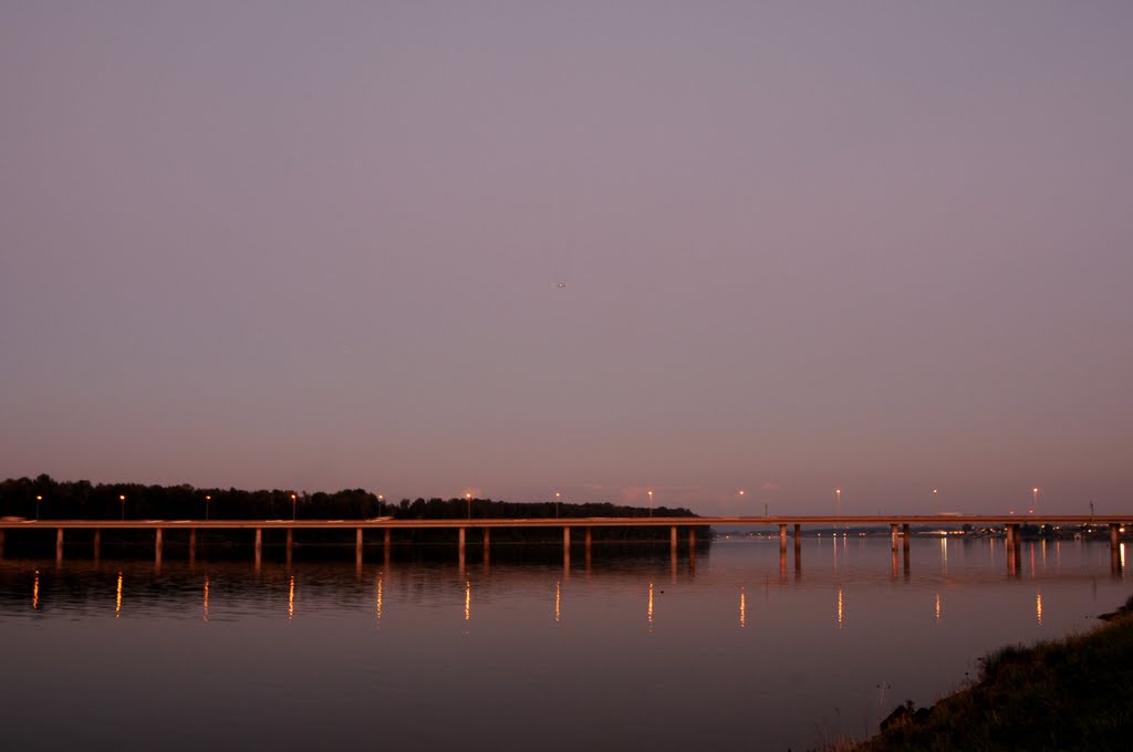Columbia river in the dusk, Паркрос