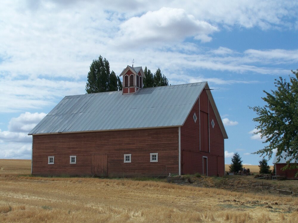 Molstrom Road Barn, Хеликс