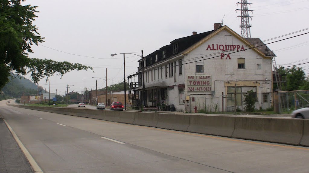 Aliquippa Route 51 exit, Баден