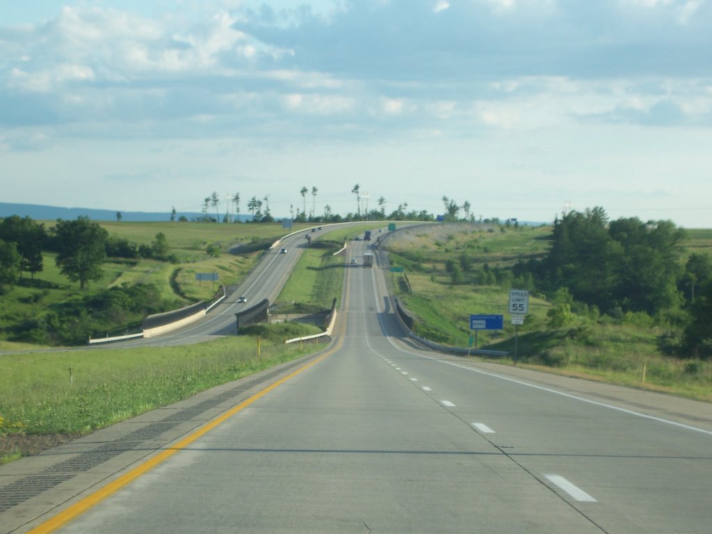 US 220 toward State College, Балдвин