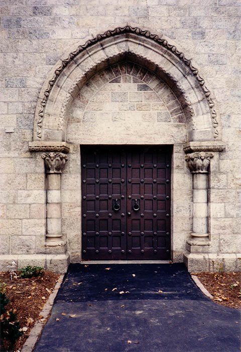 Doorway, Брин-Атин