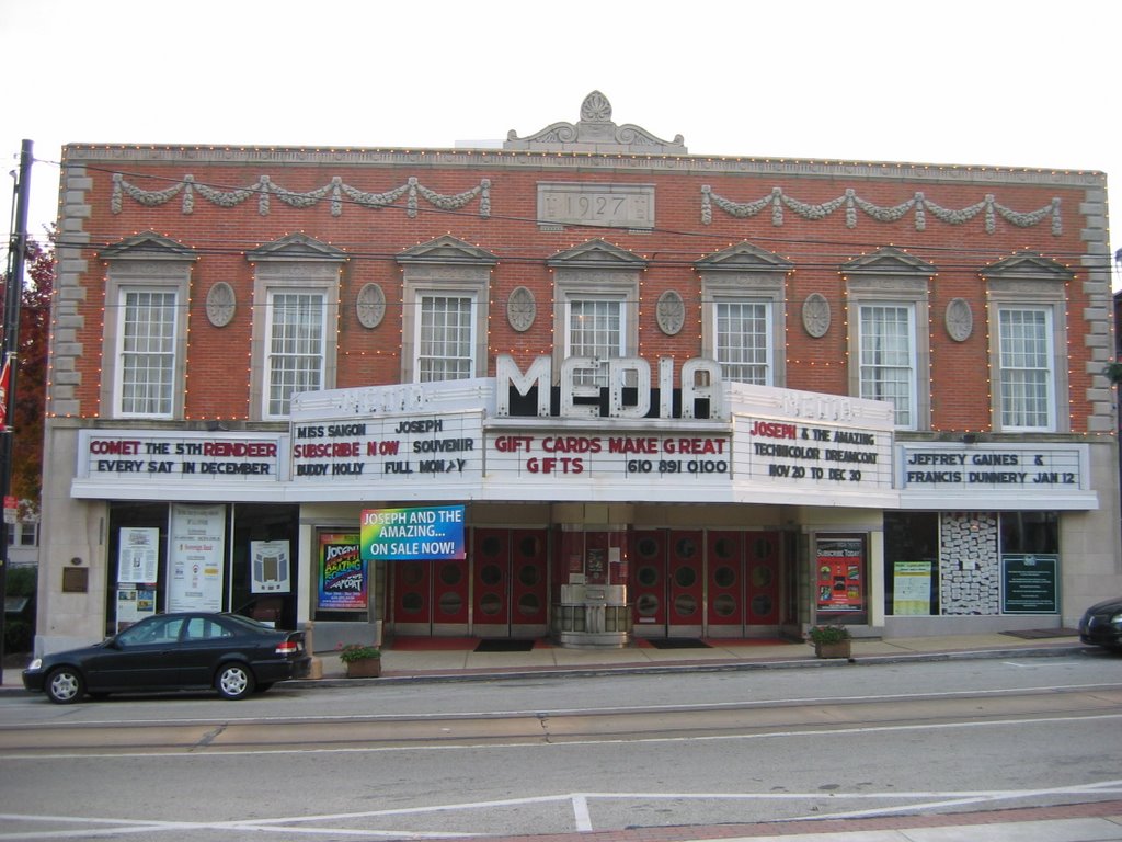 Media Theatre, Брумалл