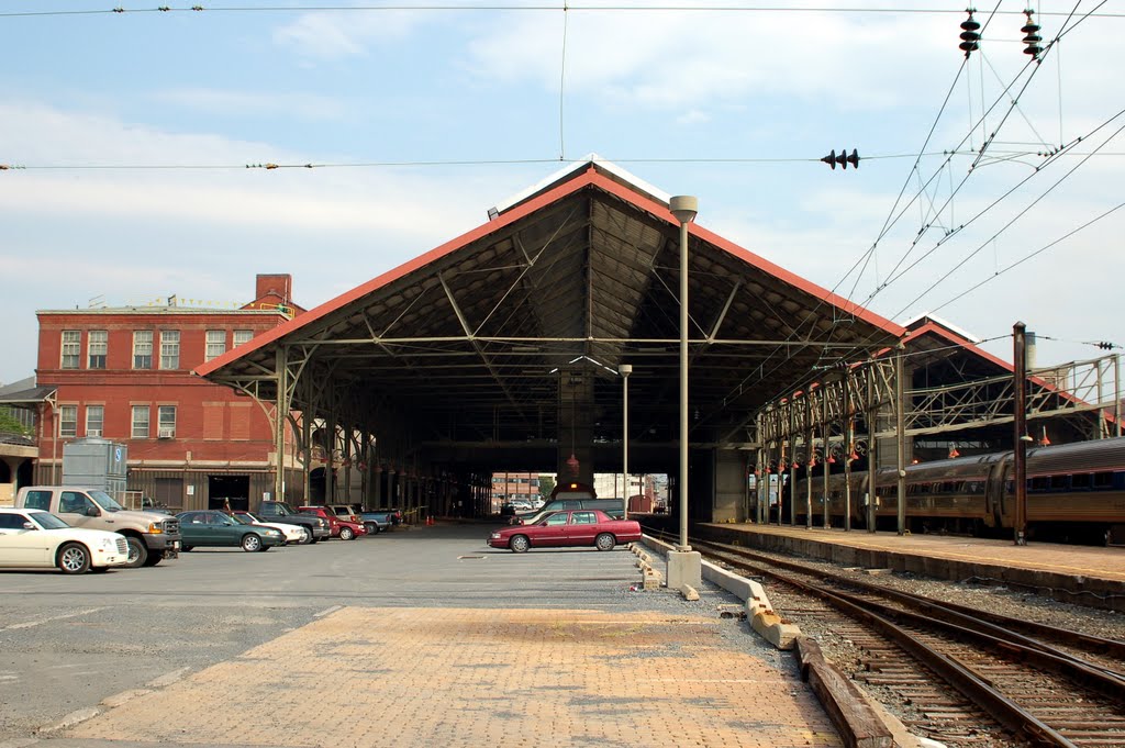 Amtrak Station and Train Shed at Harrisburg, PA, Гаррисберг