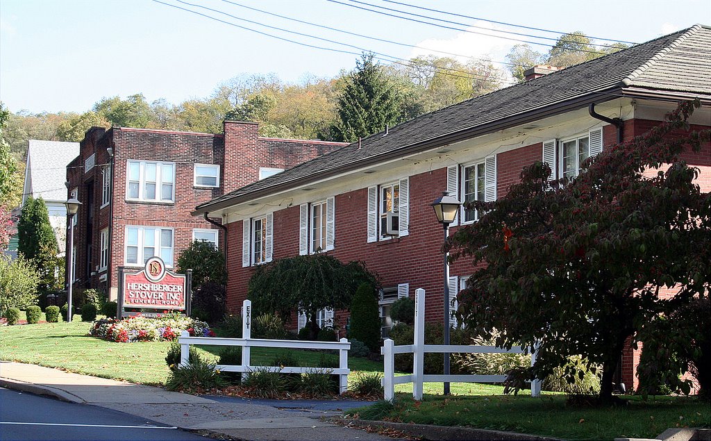 Hershberger-Stover Funeral Home, Crafton, PA, Инграм