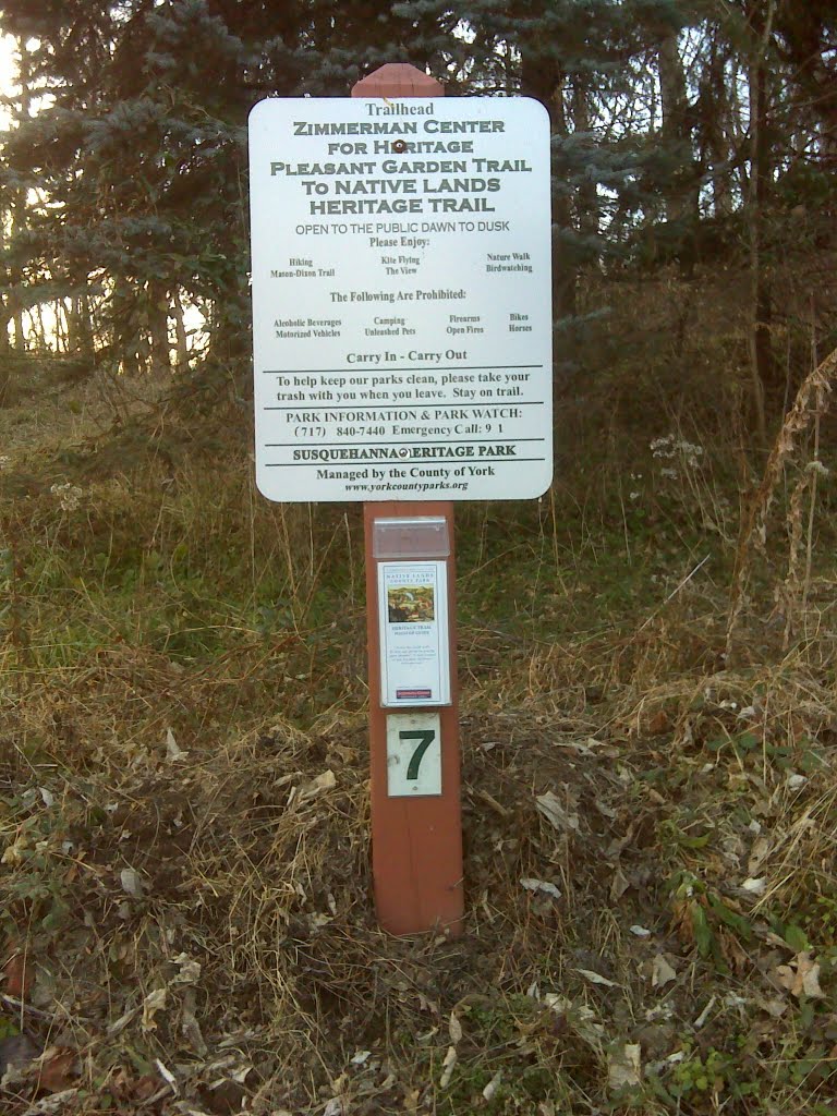 signage – Pleasant Garden Trail trailhead, Ист-Проспект