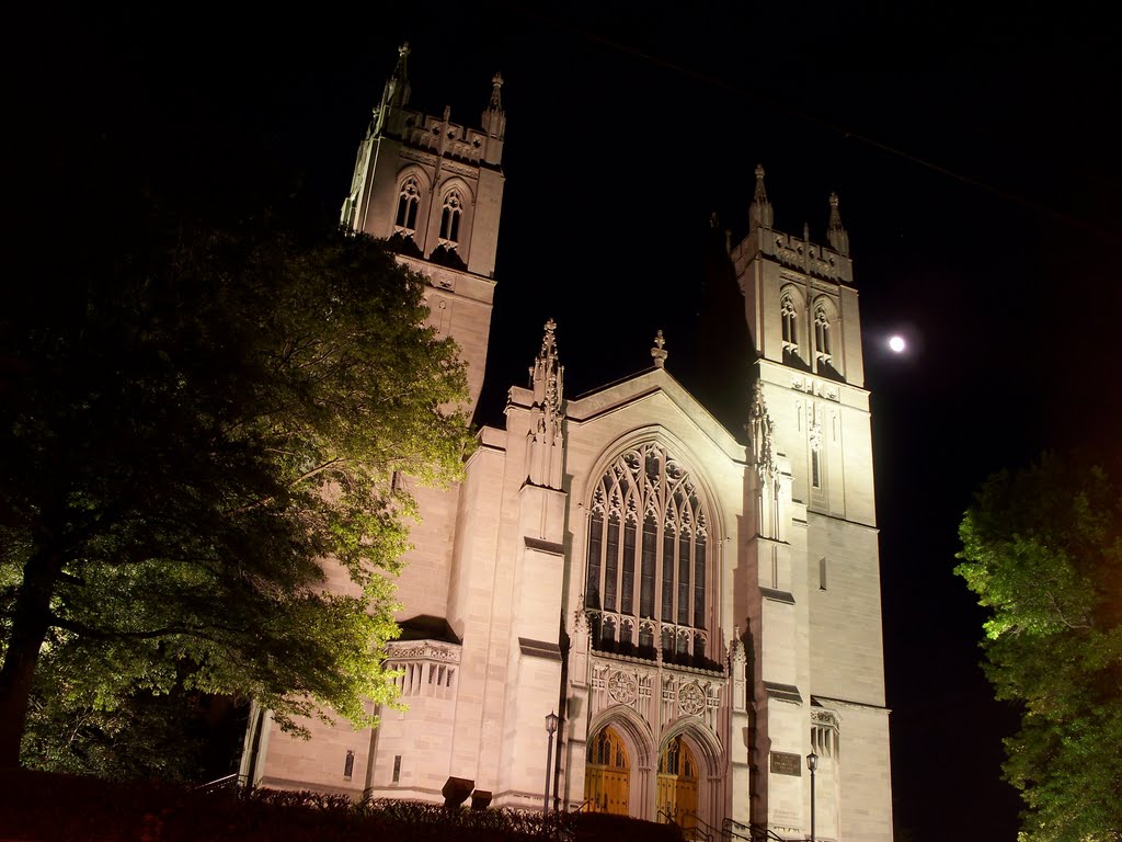 Mount Lebanon United Presbyterian Church at Night, Маунт-Лебанон