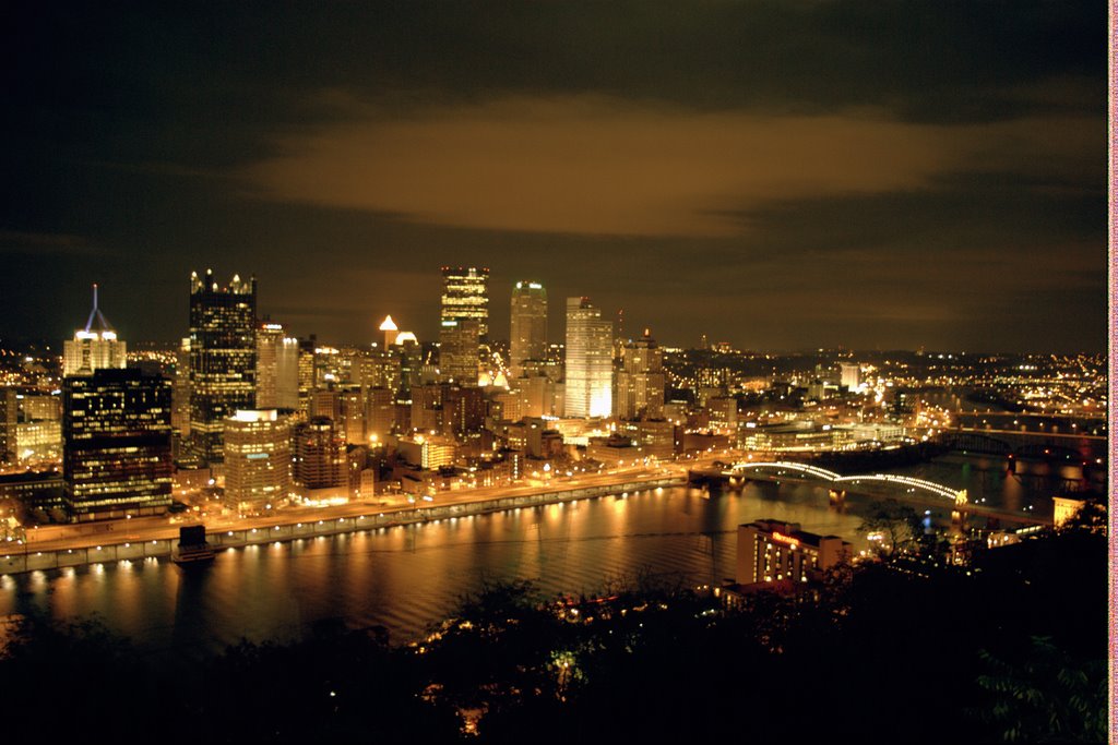 Pittsburgh at night, Маунт-Оливер
