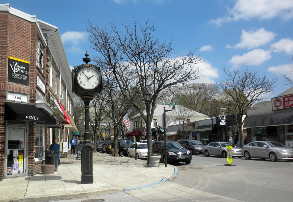 Haverford Avenue, Narberth, PA, Нарберт