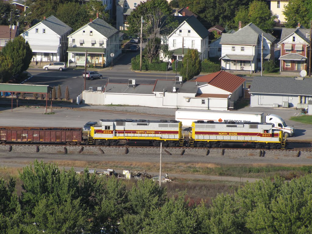 North Shore Diesels from Shikellamy Overlook, Нортумберленд