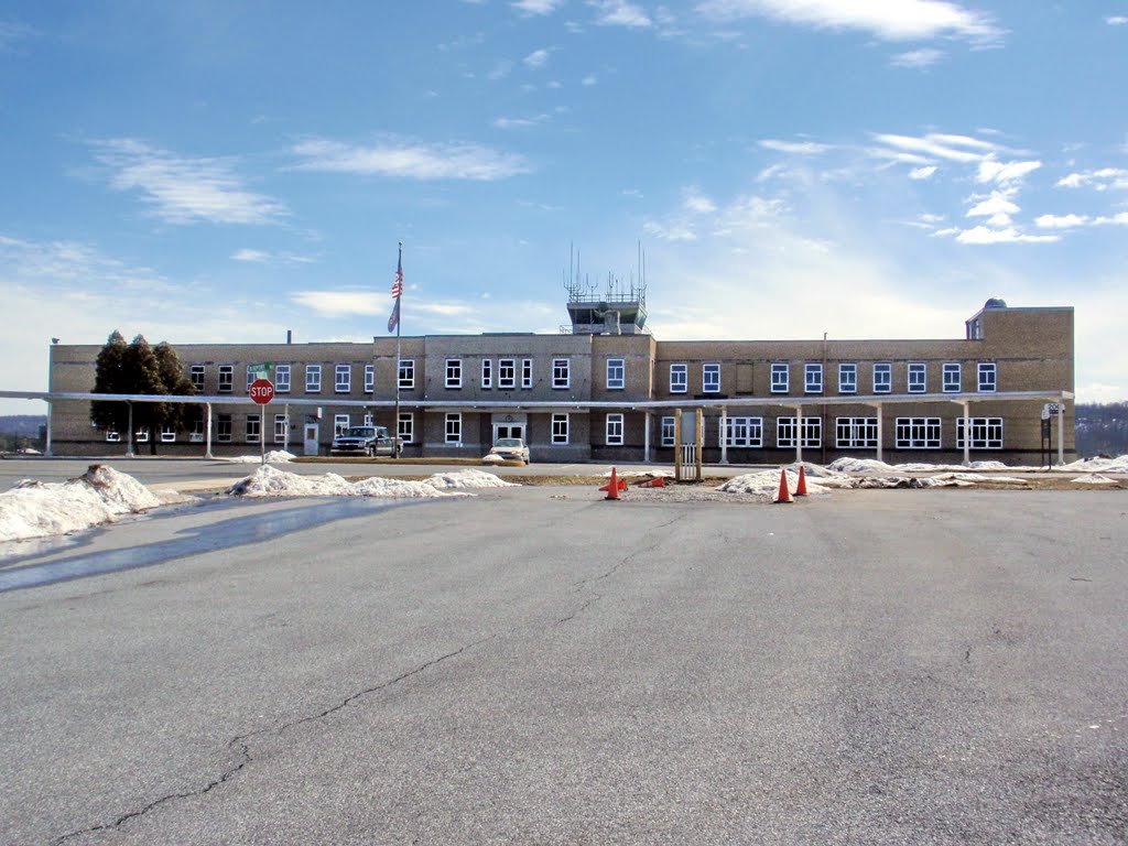 Terminal Building, Capital City Airport, New Cumberland, PA, Нью-Камберленд
