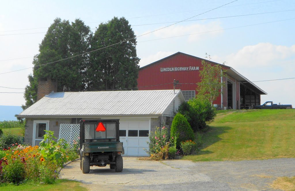 Lincoln Highway Farm, Historic Lincoln Highway, Schellsburg PA, Пайнт