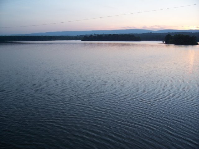 Shawnee Lake, Shawnee State Park, Schellsburg, PA 9/07, Пайнт