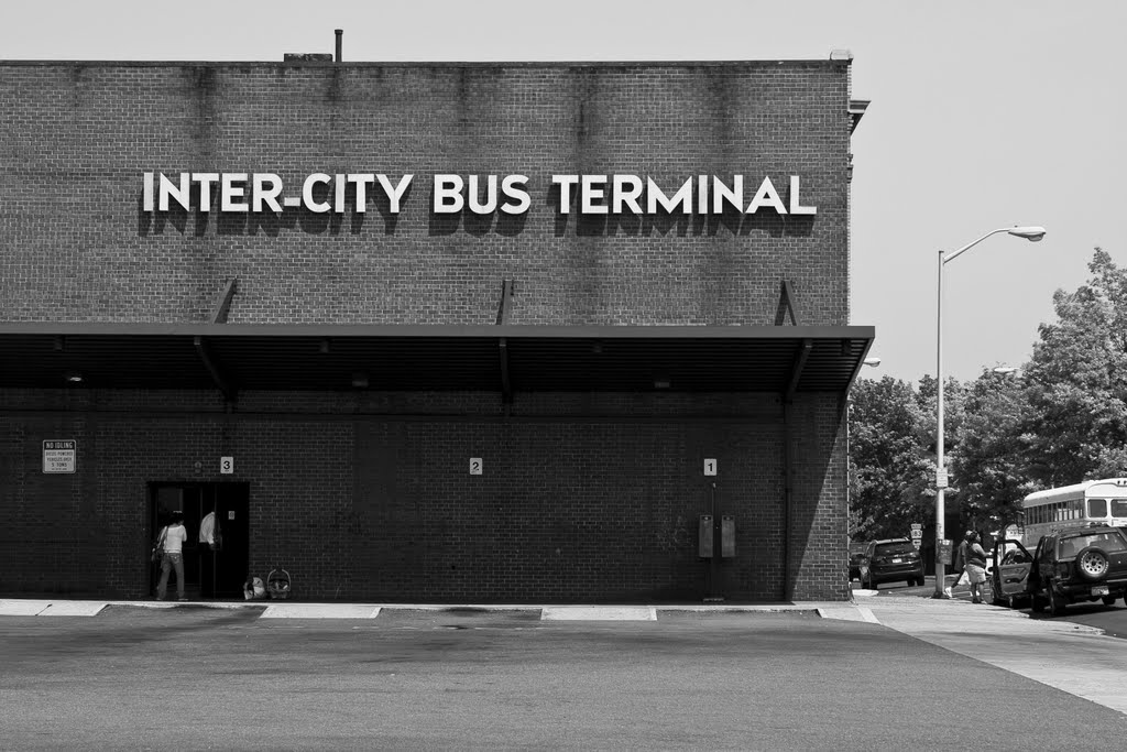 Inter-City Bus Terminal - Reading, Ридинг