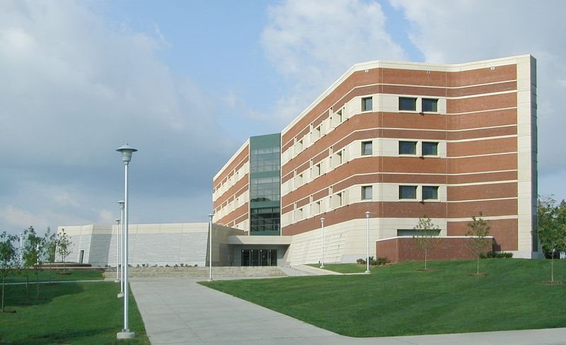 Earth and Engineering Sciences Building, Penn State, Стейт-Колледж