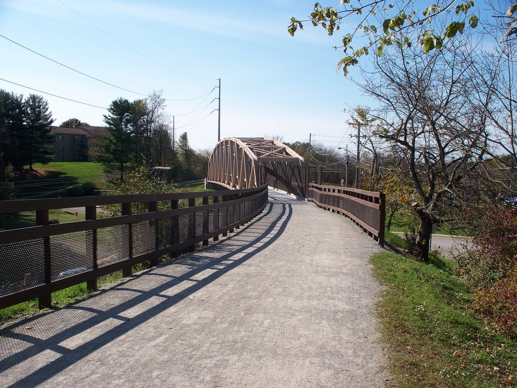 New Bridge of Montour Trail in Bethal Park, Финливилл