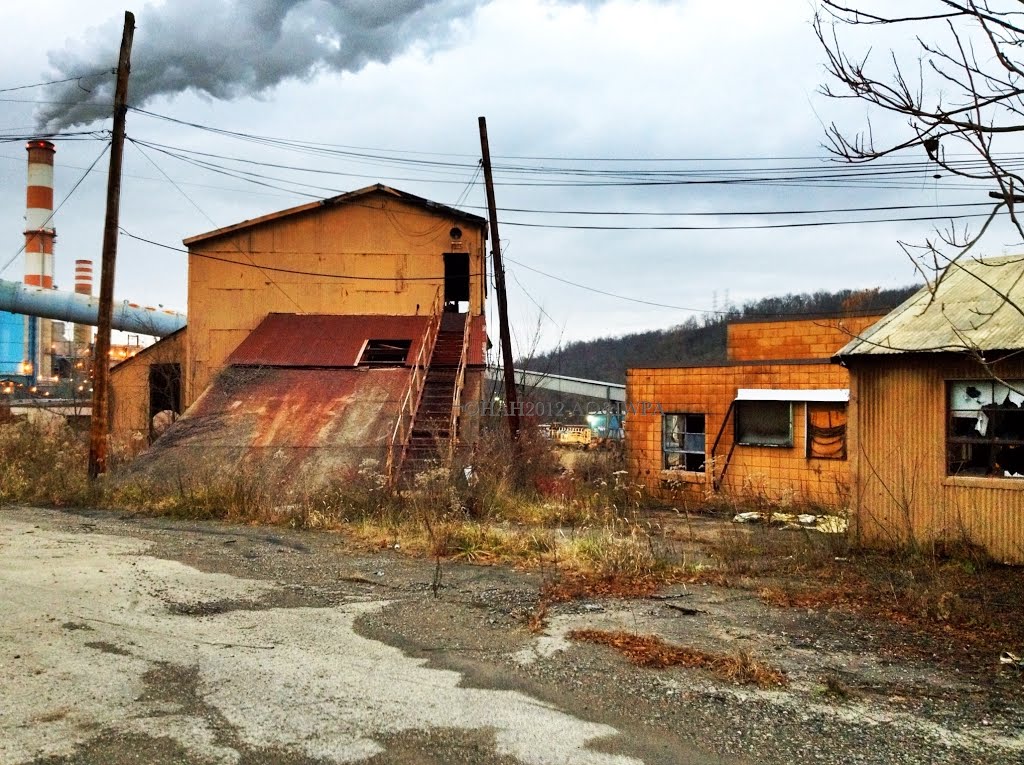 Abandoned Mathies Mine Buildings, Финливилл