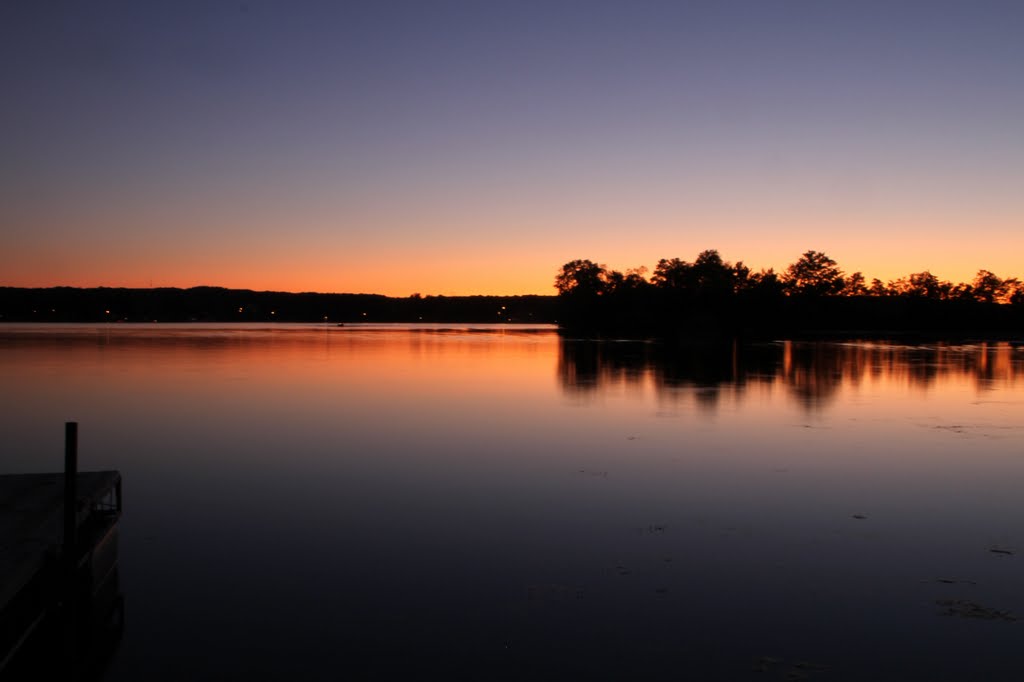 Sunset Edinboro Lake, Эдинборо