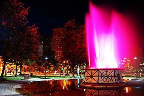 Edison Electric Fountain at Perry Square, Эри