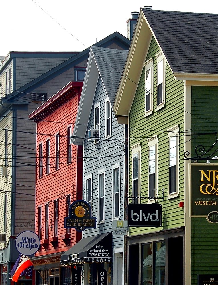 Three colors, Newport, Ньюпорт