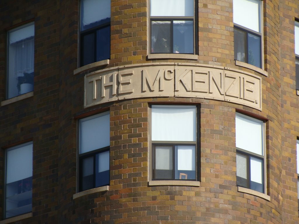 MCkenzie Building, Бисмарк