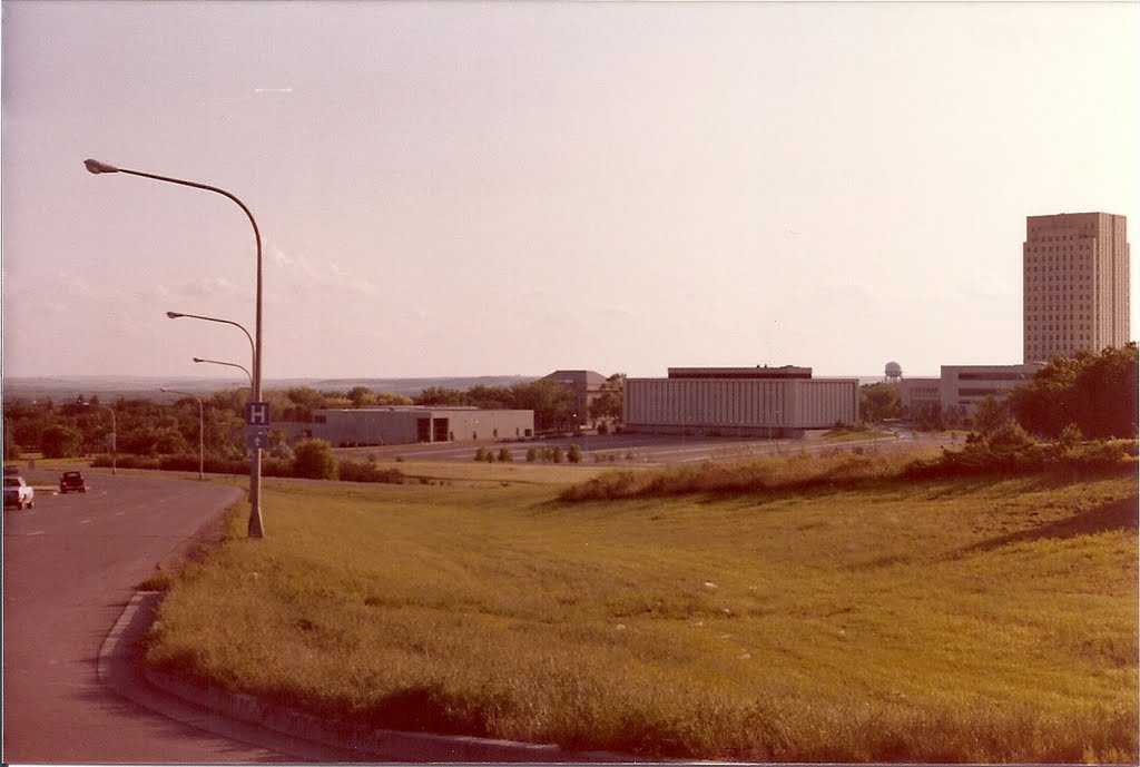 North Dakota Capitol Grounds, Бисмарк