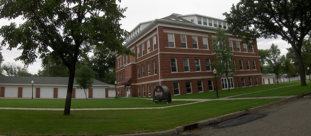 Old Roosevelt school, Гранд-Форкс