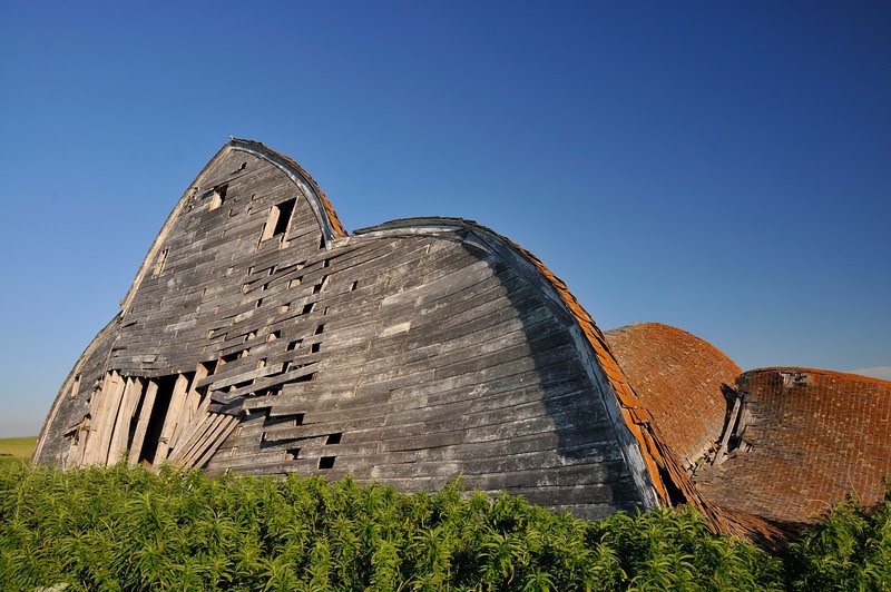 St Michaels old barn, Лер