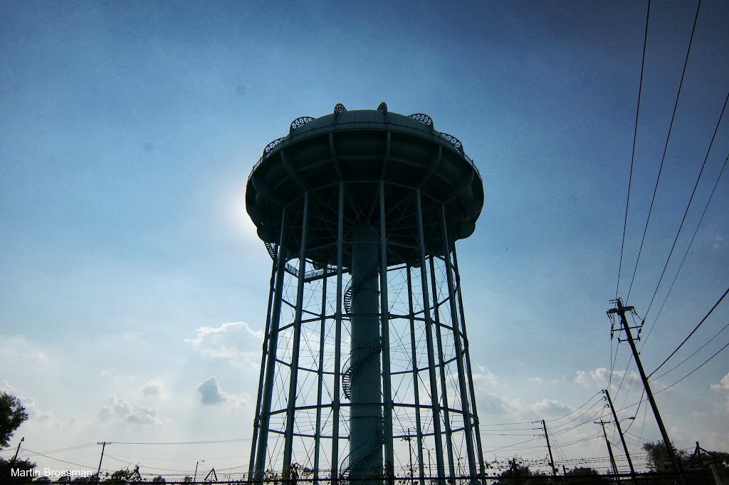 Water Tower near downtown Goldsboro NC, Голдсборо