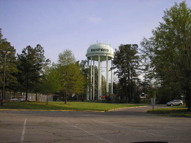 Sanford Water tower---st, Гранит-Куарри