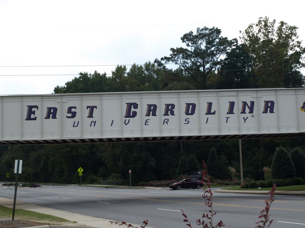 East Carolina University Railroad Bridge, Гринвилл