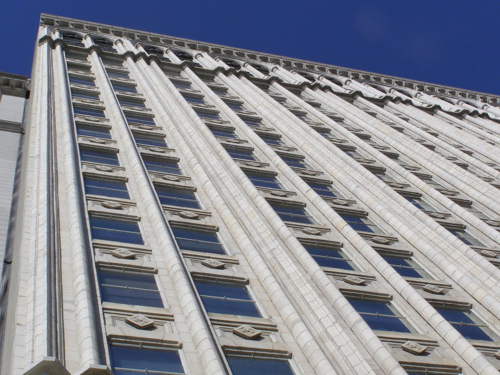 Jefferson Standard Skyscraper, 1923. Clad in glazed ceramic tile., Гринсборо