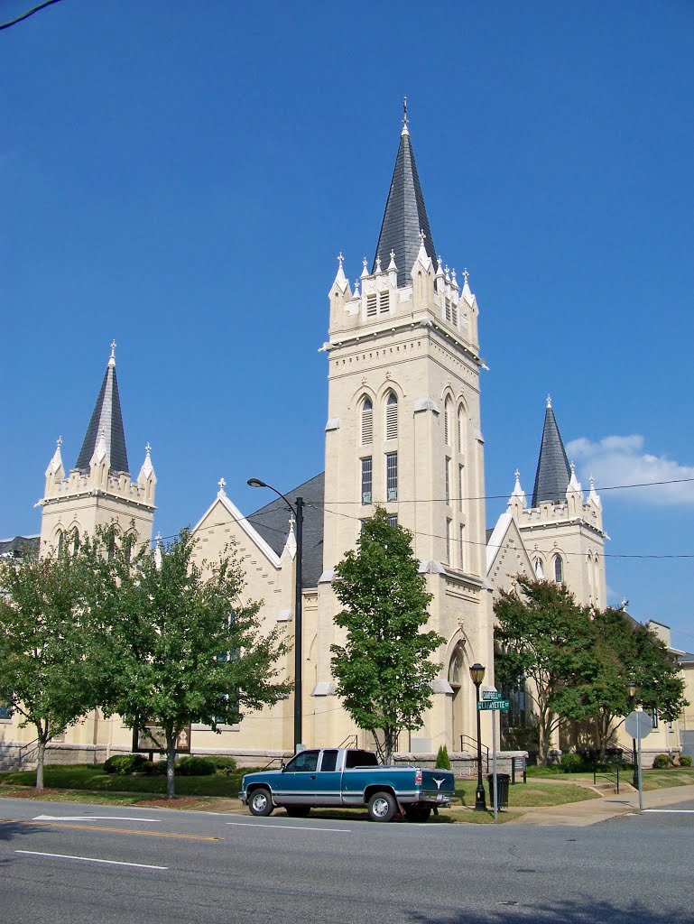 Shelby First Baptist Church, Кливленд
