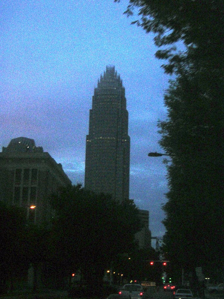 Bank Of America Corporate Center, Early Morning 5-23-2008, Кулими