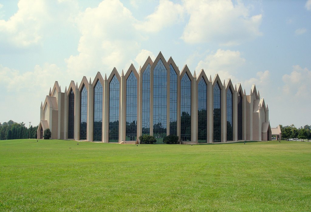 Calvary Church in Charlotte , North Carolina, Кулими