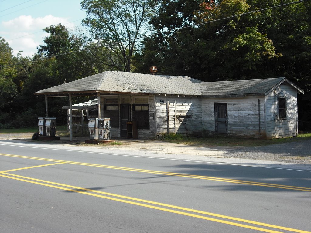 old gas station, Моксвилл