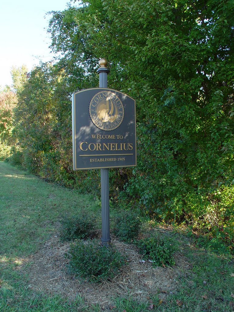 Cornelius, North Carolina, Хантерсвилл