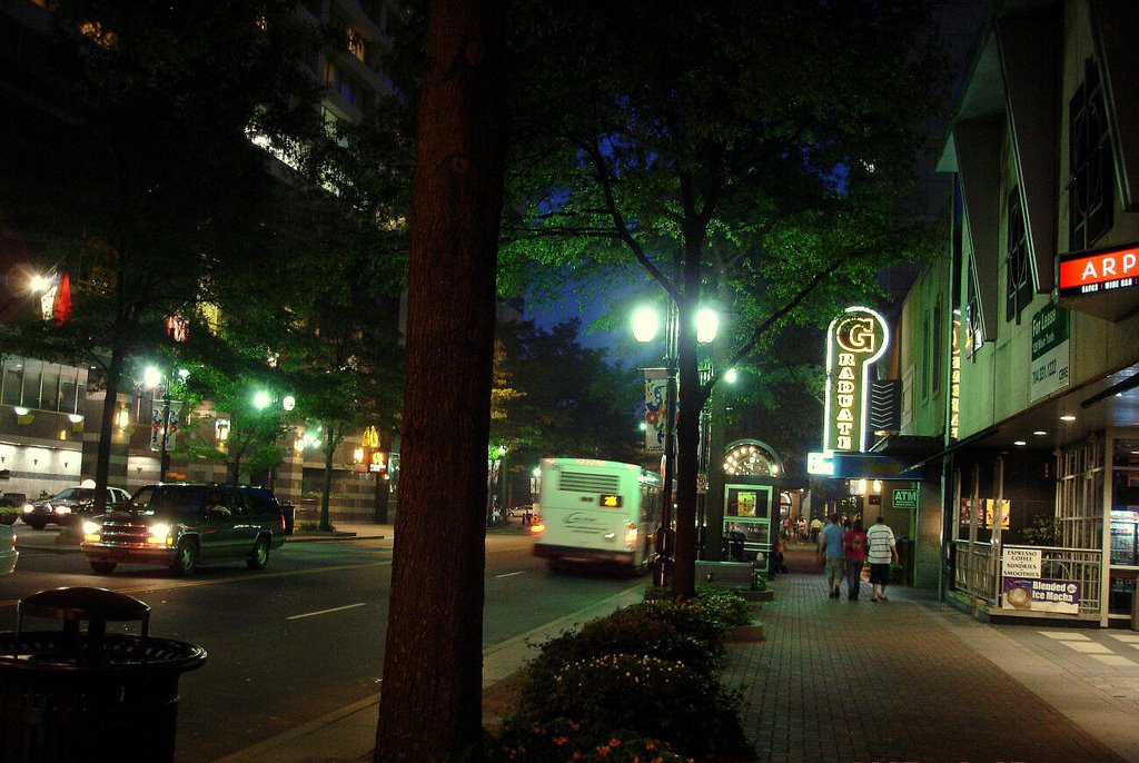 downtown at night, Шарлотт