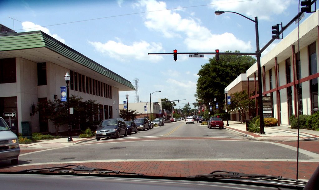 E. Main Street, Элизабет-Сити
