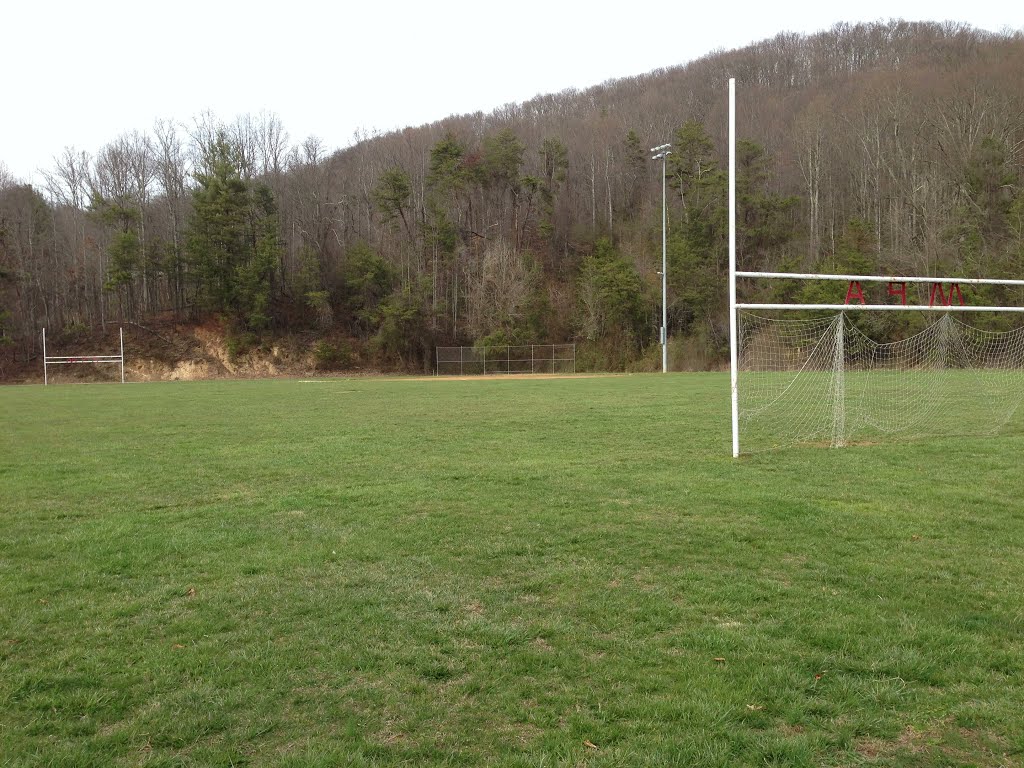 Mount Pisgah Academy ball field, Энка