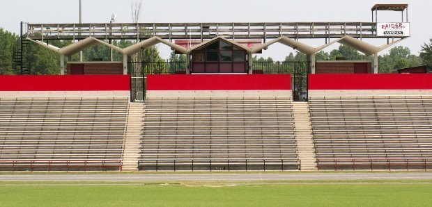 Donnell Stadium, Home of the South Rowan Raiders, Эночвилл