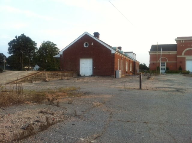 Kannapolis Freight Depot Looking South 15 Sept 2012, Эночвилл