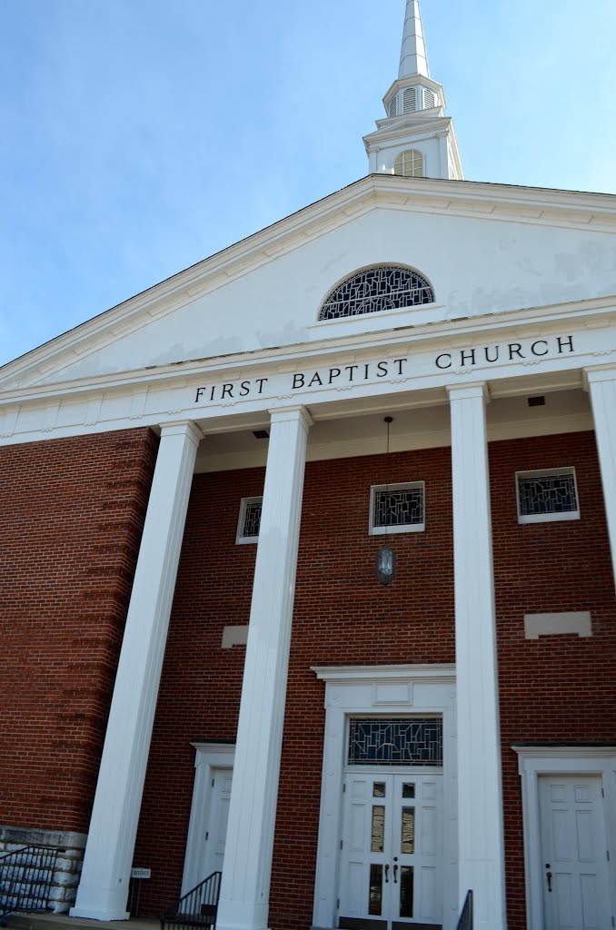 First Baptist Church, Галлатин