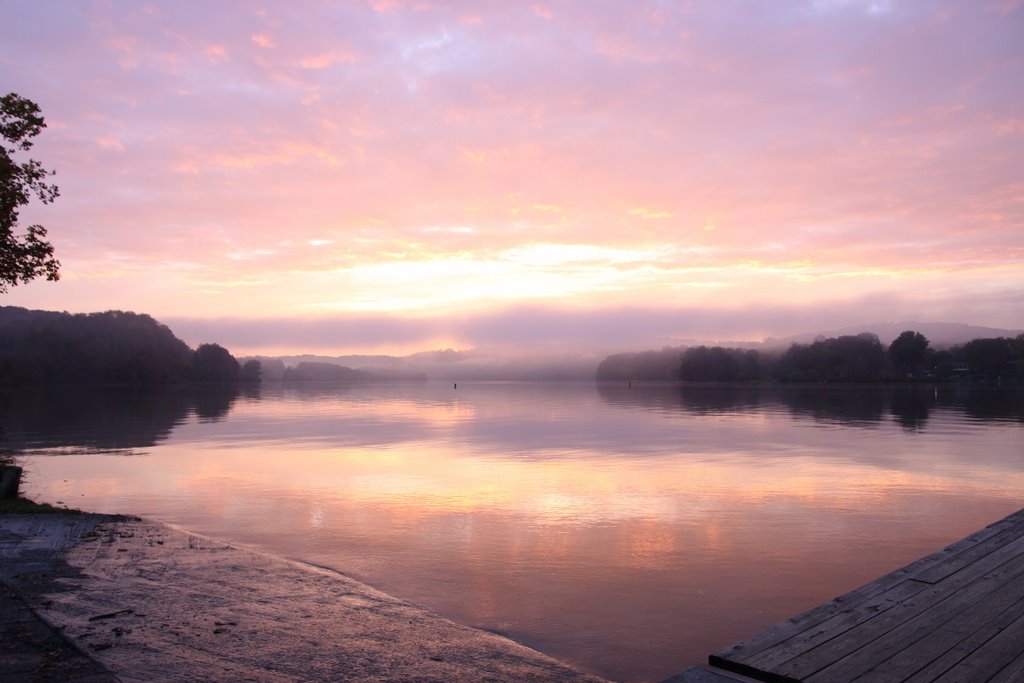 Dawn  on the Clinch River, Edgemoor, TN, Карнс