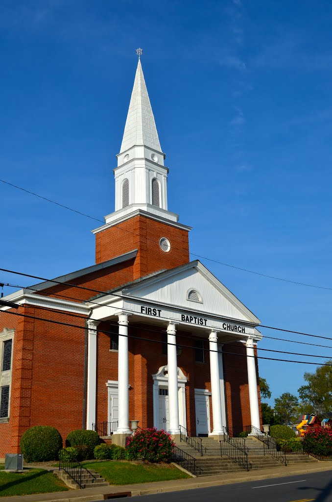 First Baptist Church, Лебанон