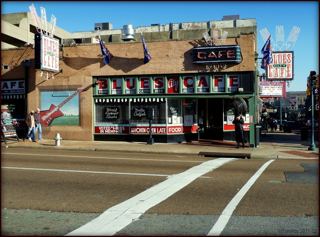 Blues City Cafe, Memphis. (Established - 1991) Steak, Beer, Shrimp, Liqueur, Tamales, Fun, Burgers, Blues, Catfish, Music, Ribs. In any order you wish., Мемфис