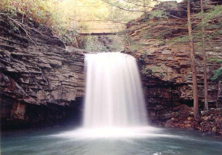 Falls of the Little Stony Creek Scott County,Va., Миддл Валли