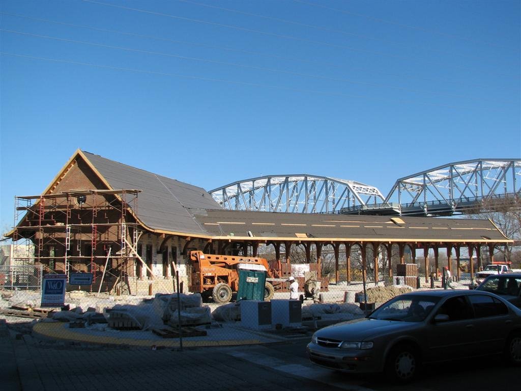 Riverfront Station with Shelby Street Pedestrian Bridge Behind It, Нашвилл