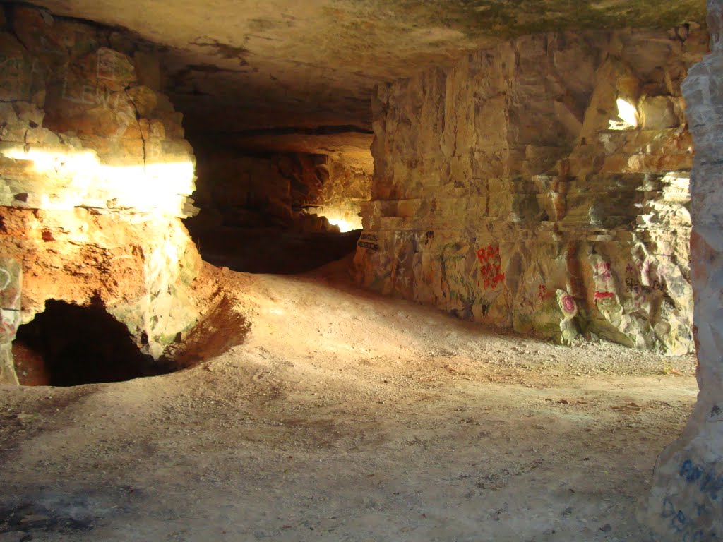 Sparta,TN caves, Спарта