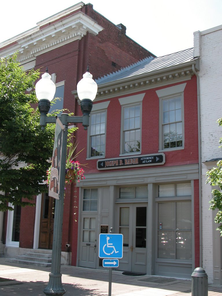 The Maury-Darby Building (Oldest Building on the Public Square: Built 1815-1817), Franklin, Tennessee, Франклин