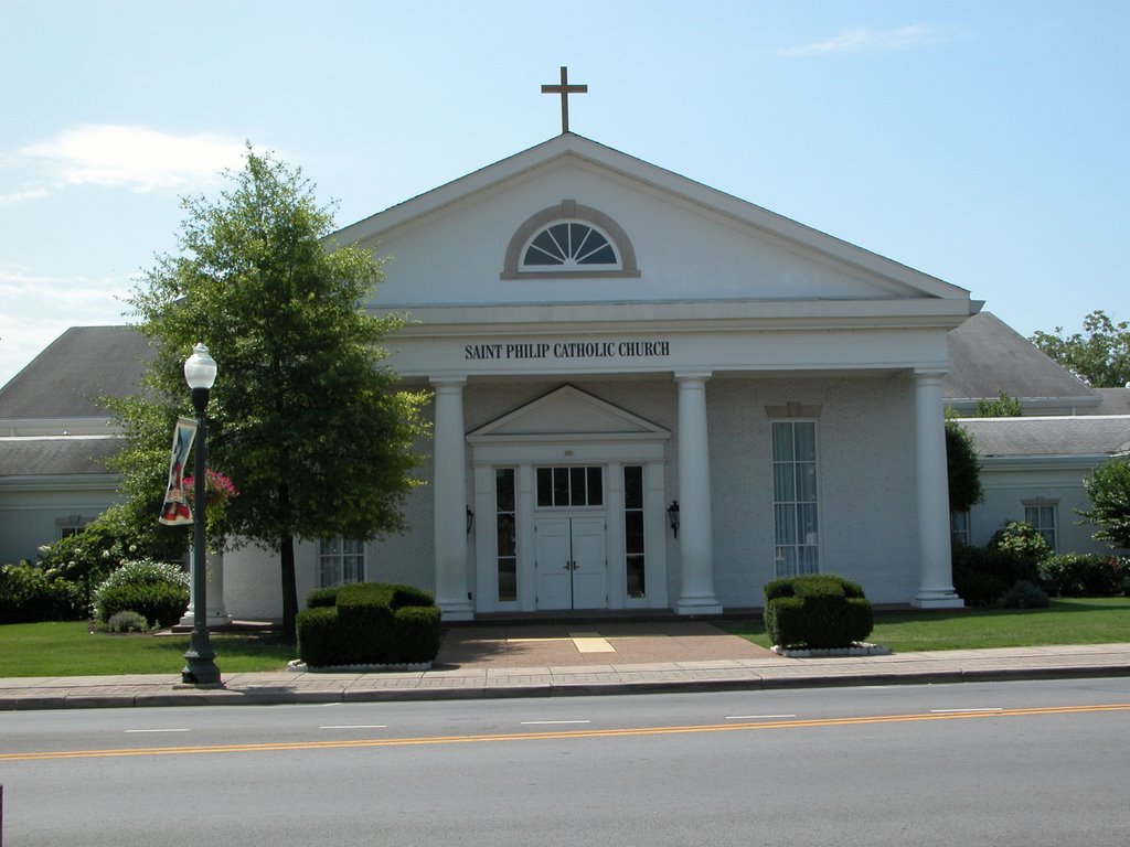 St. Philip Catholic Church, 113 Second Avenue South, Franklin, Tennessee, Франклин